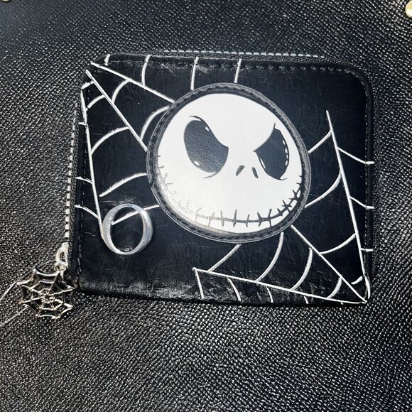 NWT Nightmare Before Christmas Wallet - Picture 1 of 5